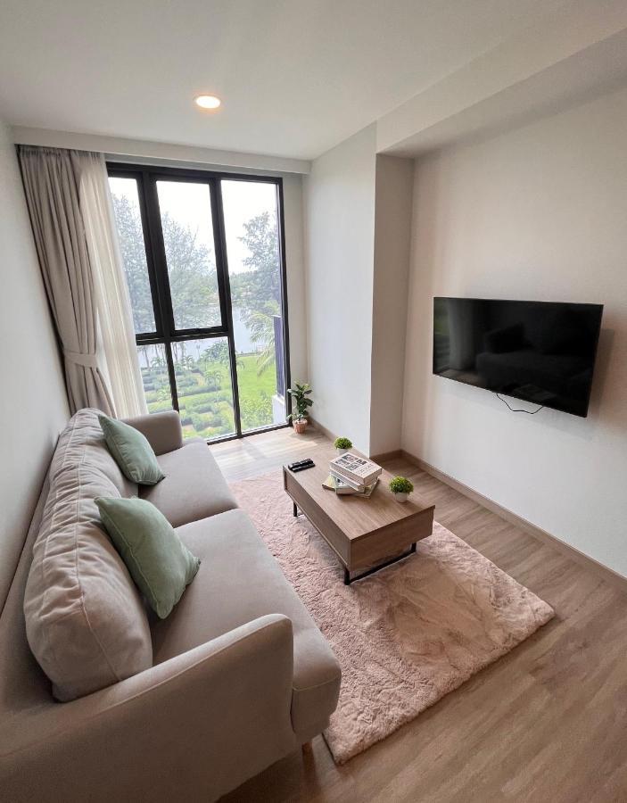 Sky Park Laguna 1Bdr Lake View تالانغ المظهر الخارجي الصورة